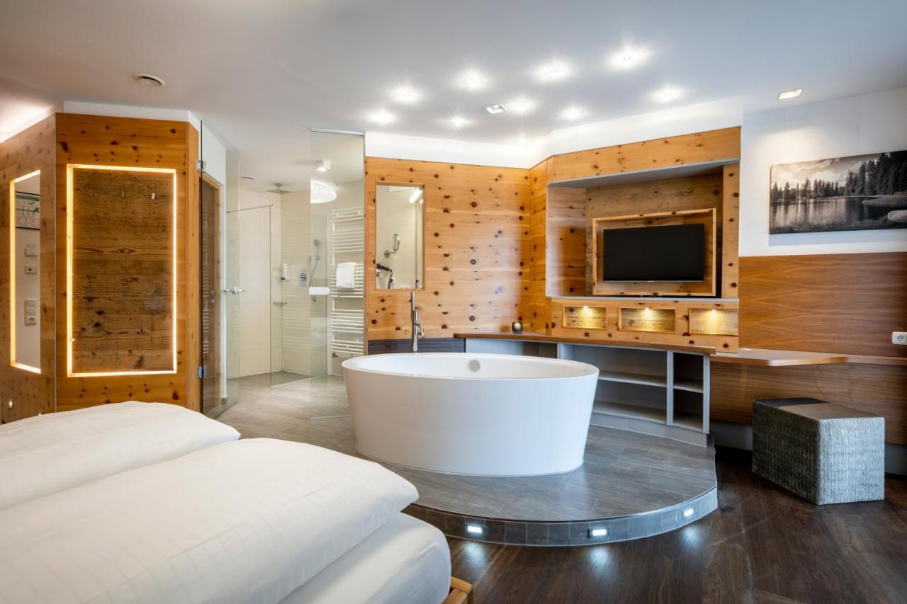 Huettenhof - Wellnesshotel & Luxus-Bergchalets - Adults Only Grainet Buitenkant foto