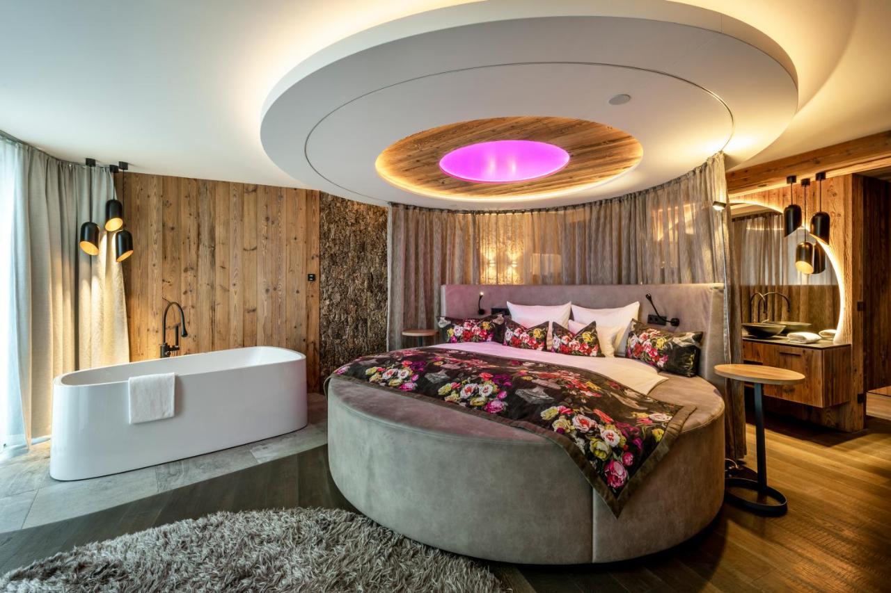 Huettenhof - Wellnesshotel & Luxus-Bergchalets - Adults Only Grainet Buitenkant foto