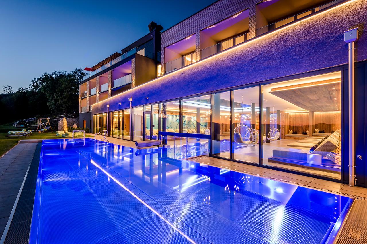 Huettenhof - Wellnesshotel & Luxus-Bergchalets - Adults Only Grainet Buitenkant foto